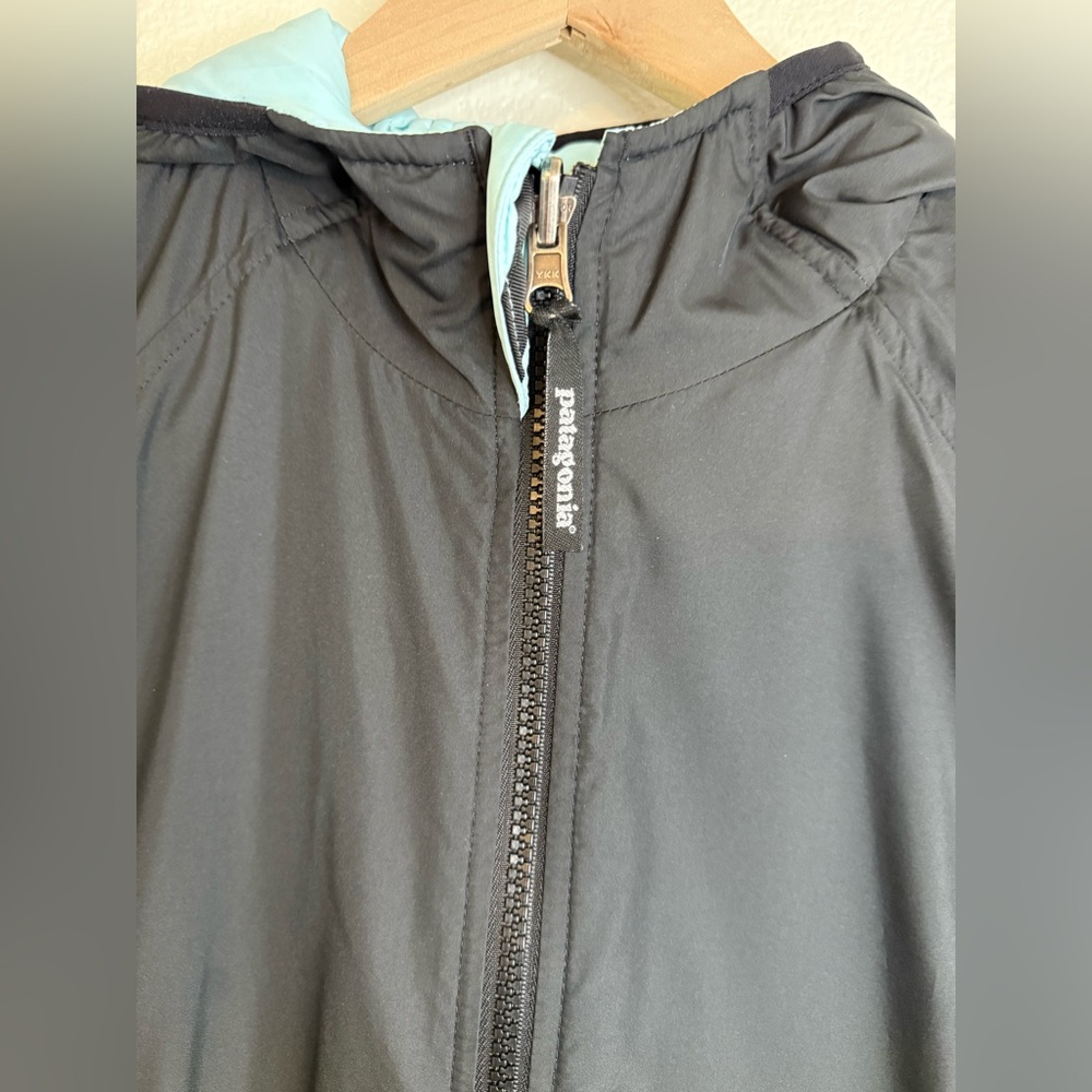 Patagonia Reversible Puffer Jacket Light Blue/Black Medium - Picture 3 of 8